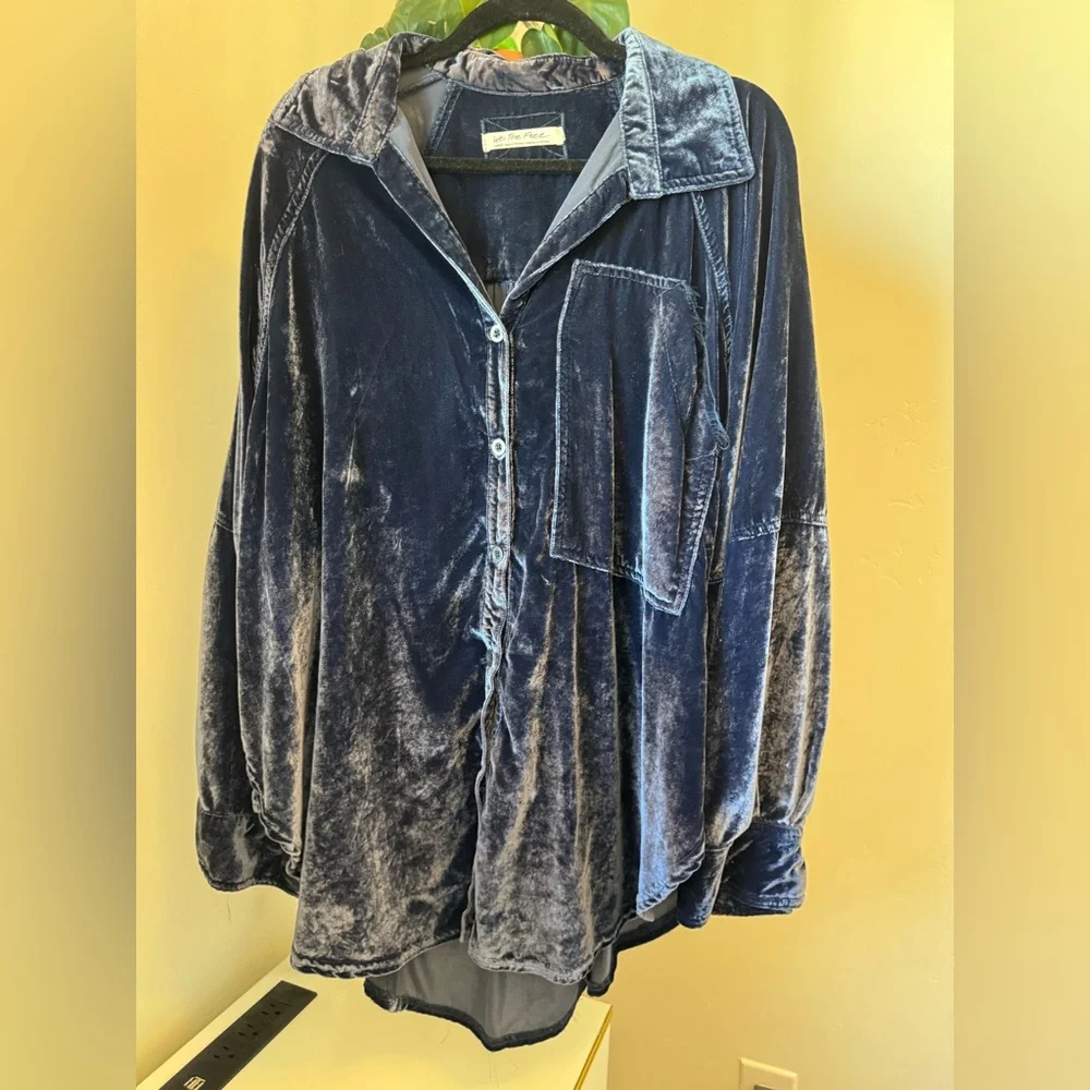 NEW!! Free People We The Free - Night Skies Velvet Top - Picture 3 of 14